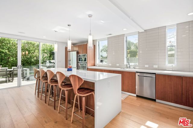 2736 Armacost Avenue, Los Angeles CA: https://media.crmls.org/mediaz/96f00606-13f9-4dcf-8f3d-17c9e0accf98.jpg