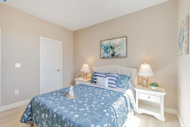 113 Silver Bell Way, Oakley CA: https://media.crmls.org/mediaz/96f01926-d454-4cae-8e20-474bc4226f48.jpg