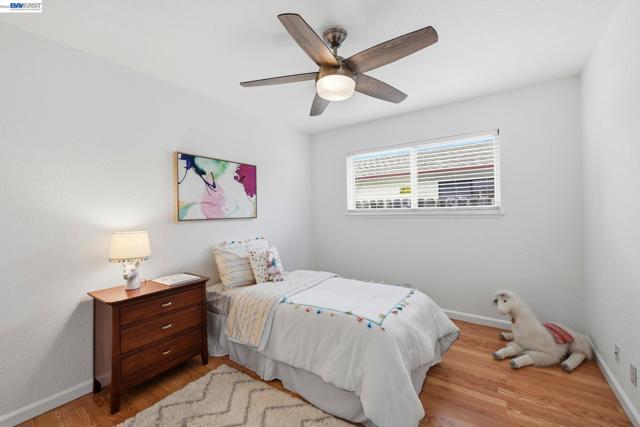 6387 Narcissus Ave, Newark CA: https://media.crmls.org/mediaz/96f0ca04-99d3-4632-b70d-3e1c5cce4824.jpg