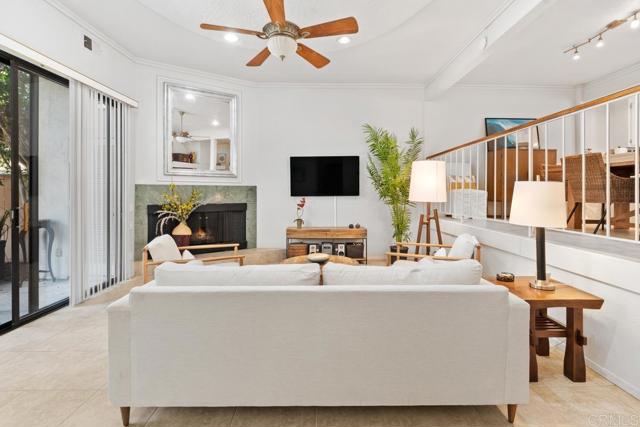 Detail Gallery Image 2 of 60 For 757 Ocean Surf Dr, Solana Beach,  CA 92075 - 3 Beds | 2/1 Baths