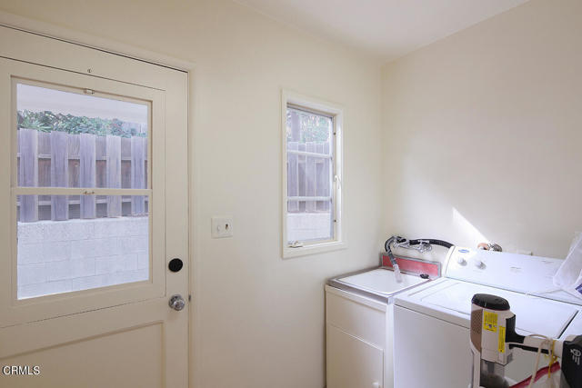 Detail Gallery Image 18 of 45 For 1331 El Mirador Dr, Pasadena,  CA 91103 - 2 Beds | 2 Baths