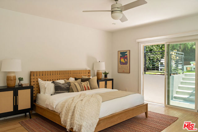1414 N Coronado Terrace, Los Angeles CA: https://media.crmls.org/mediaz/96f3eb8c-a256-4128-a678-cf0c34443b25.jpg