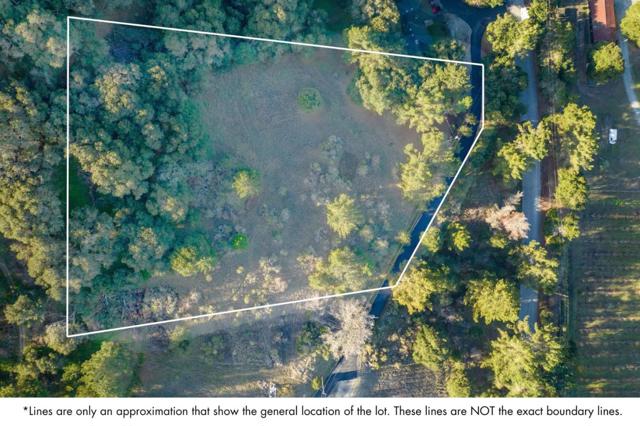 19378 Oak Ridge Drive,  CA: https://media.crmls.org/mediaz/96f8a1a9-5076-4195-8fd4-1c8f7c22c7f6.jpg