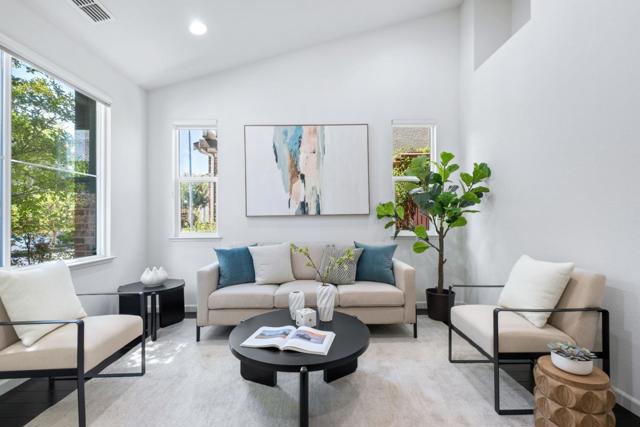 1615 Shore Drive, San Jose CA: https://media.crmls.org/mediaz/96f8b55a-2ccb-4965-97ed-4876fef89ca2.jpg