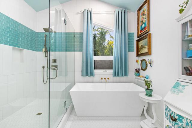 935 Hacienda Dr, El Cajon CA: https://media.crmls.org/mediaz/96f97c32-56a7-40ef-92bd-fcce4df0ef08.jpg