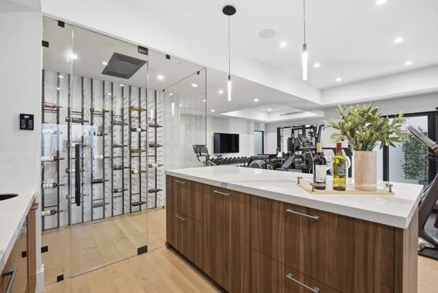 543 Tennyson Avenue, Palo Alto CA: https://media.crmls.org/mediaz/96fa6a28-dc75-4a26-acc4-6b008705ff1b.jpg