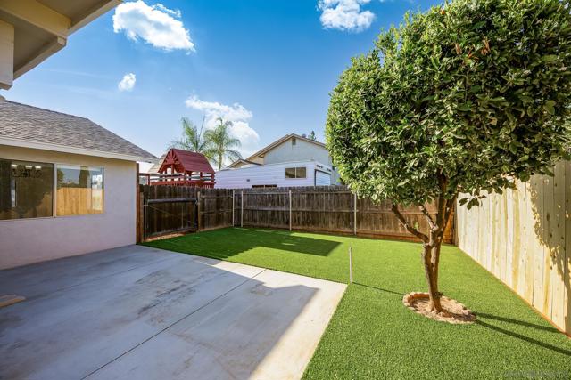 MLS #250037962SD image #24