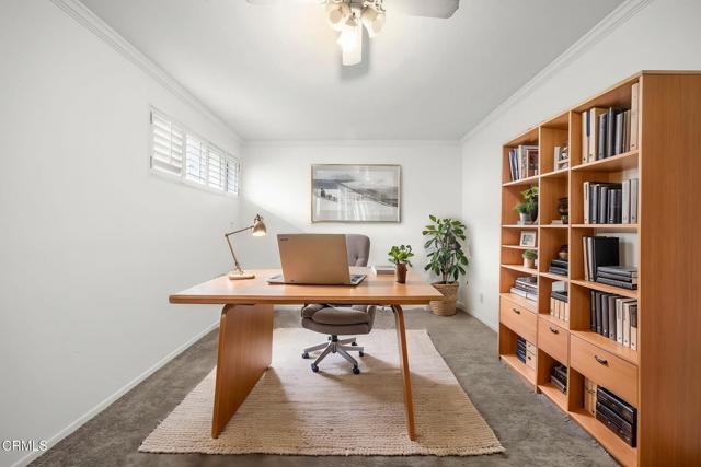 691 County Square Drive, Ventura CA: https://media.crmls.org/mediaz/96fc8254-02ec-462f-bc55-17b109bec0ad.jpg