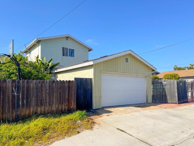 Detail Gallery Image 35 of 36 For 212 E 4th St, National City,  CA 91950 - 3 Beds | 2 Baths
