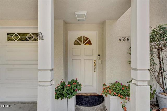 Detail Gallery Image 1 of 41 For 4558 Jessica Dr, Los Angeles,  CA 90065 - 3 Beds | 2/1 Baths