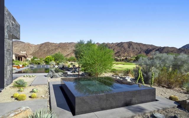 Image 36 of 46 For 74305 Desert Oasis Trail