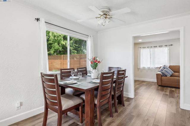 515 Zircon Way, Livermore CA: https://media.crmls.org/mediaz/96fcfb39-2c41-4e94-8ad8-c3f7800c9c74.jpg