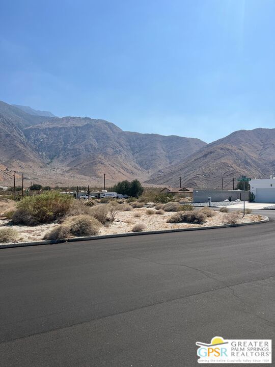 Image 1 of 9 For 60195 Holly Drive