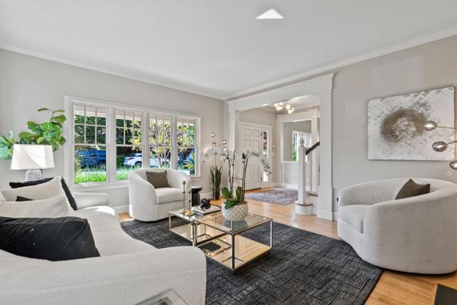 113 Wildwood Avenue, San Carlos CA: https://media.crmls.org/mediaz/9701ad6e-ac07-4df9-90f4-a16ba16924c1.jpg