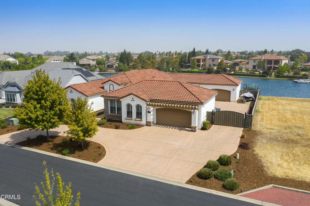 8712 Wentworth Court
