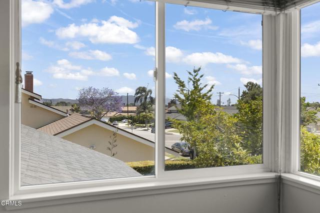 Detail Gallery Image 26 of 37 For 124 Reddington Ct, Camarillo,  CA 93010 - 4 Beds | 2/1 Baths