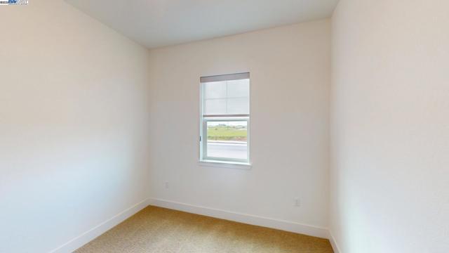 2161 Gentle Rain Drive, Roseville CA: https://media.crmls.org/mediaz/970396e4-5c62-402b-9f2f-c353dd19bc4d.jpg