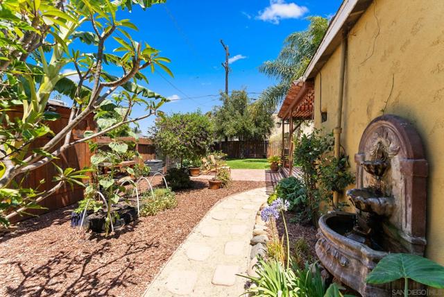 4479 38th Street, San Diego CA: https://media.crmls.org/mediaz/9703ac9b-ae80-4d01-a030-b1ebdd27e680.jpg