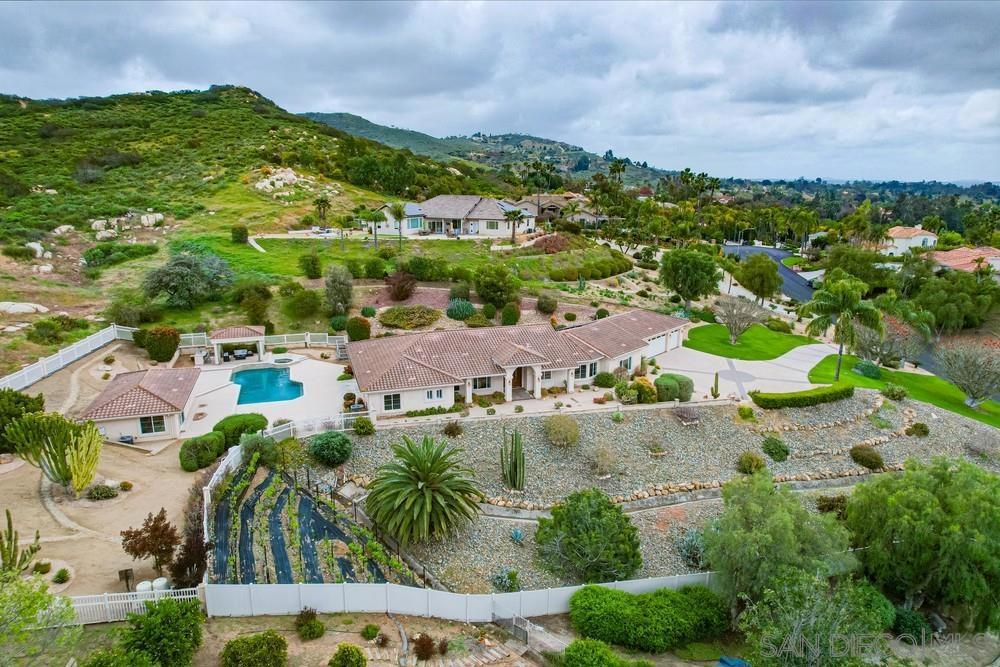 14326 Horizon Ct, Poway, CA 92064