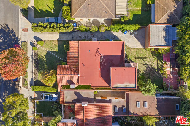 10582 Cheviot Drive, Los Angeles CA: https://media.crmls.org/mediaz/9704c0de-0e72-4d18-837c-bd0e38bc25be.jpg