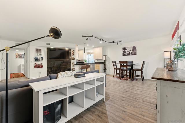 3116 Groton Way, San Diego CA: https://media.crmls.org/mediaz/9707375c-9a5f-44b6-a223-25d4490efc4e.jpg