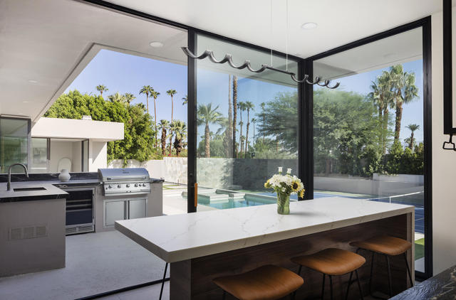 70630 Boothill Road, Rancho Mirage CA: https://media.crmls.org/mediaz/9707505d-8713-4673-8d51-17da3903c249.jpg