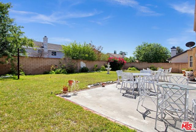 350 Foxboro Drive, Walnut CA: https://media.crmls.org/mediaz/9707b1fe-5d77-4e1c-9358-4cf86dae4090.jpg