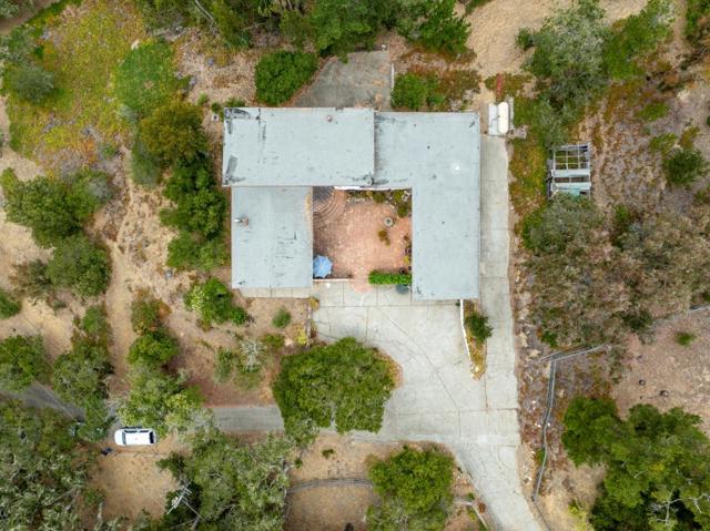 105 Laureles Grade, Salinas CA: https://media.crmls.org/mediaz/9708994f-47d7-4296-a029-48eba50c7880.jpg