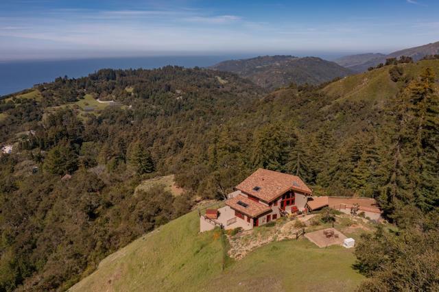 47600 Coast Ridge Road, Big Sur CA: https://media.crmls.org/mediaz/970984f6-8d42-4463-835b-aa1e706932e6.jpg