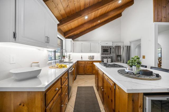 1090 W Edmundson Avenue, Morgan Hill CA: https://media.crmls.org/mediaz/970a043e-1012-4ca3-8f93-26e5ae43cb44.jpg