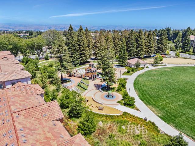 1040 Darwin Terrace, Sunnyvale CA: https://media.crmls.org/mediaz/970a4662-d13d-4b29-ad29-5452da05d02a.jpg