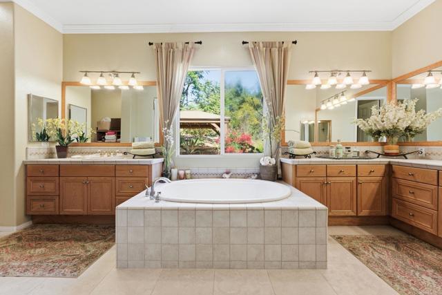 Detail Gallery Image 21 of 73 For 15141 Post Oak Ln, El Cajon,  CA 92021 - 3 Beds | 3/1 Baths