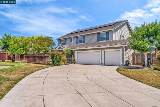 1731 Palmer Dr, Concord CA: https://media.crmls.org/mediaz/970bce0b-725a-4a16-a5a9-1c24f9592463.jpg