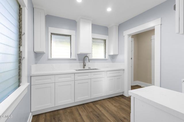 851 N Rampart Boulevard, Los Angeles CA: https://media.crmls.org/mediaz/970c1b24-80ef-404d-8077-bdb1cb6c9a34.jpg