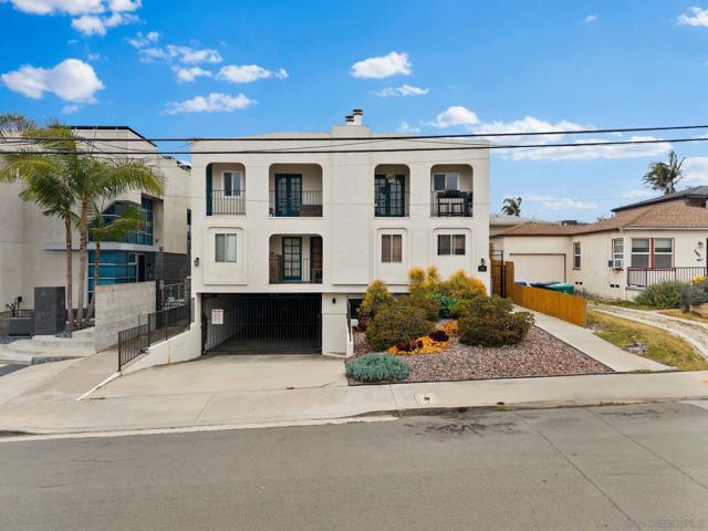 3111 Ingelow St., San Diego CA: https://media.crmls.org/mediaz/970f9f3d-0eef-4985-845b-d61562d0976e.jpg