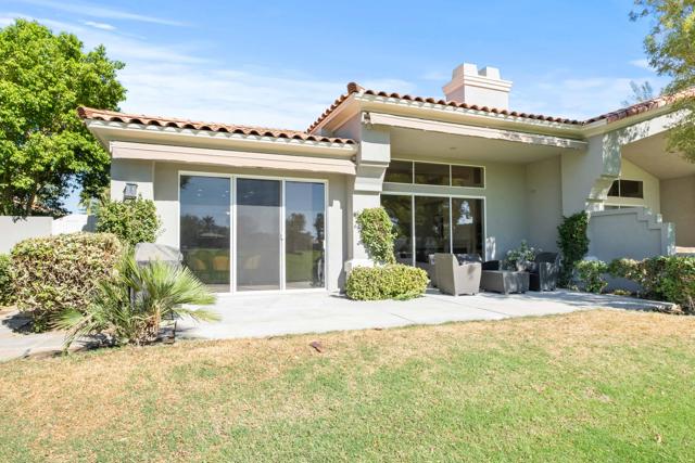 781 Box Canyon Trail, Palm Desert CA: https://media.crmls.org/mediaz/971044e8-51ce-4ed0-be1f-f18a14411dce.jpg