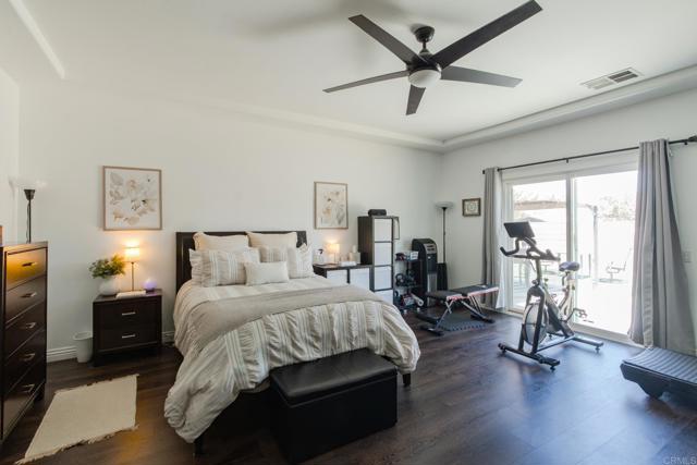 2127 Roanoke Street, San Jacinto CA: https://media.crmls.org/mediaz/97119c37-2f59-4489-a333-d57cb891f4a9.jpg