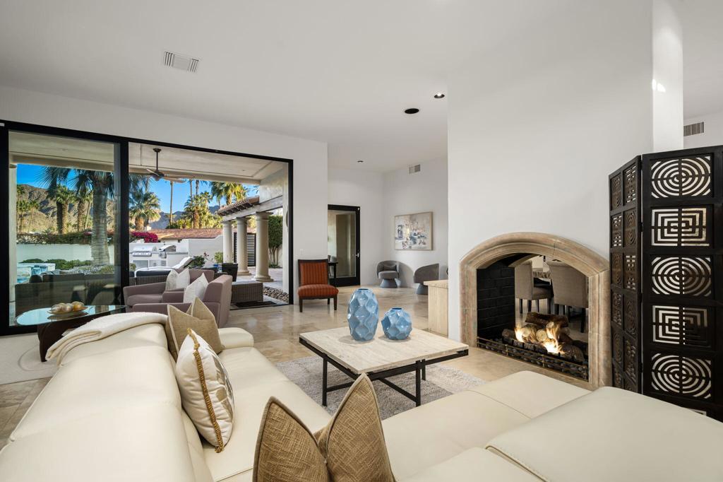 MLS #219139212DA image #2