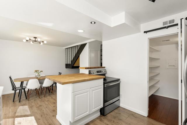 Detail Gallery Image 19 of 47 For 4169 Balboa Way, San Diego,  CA 92117 - 3 Beds | 2/1 Baths