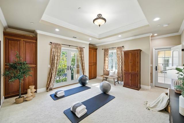44989 Vista Del Sol, Fremont CA: https://media.crmls.org/mediaz/97128d18-ef93-46db-a1e5-c3fe8d636dc9.jpg