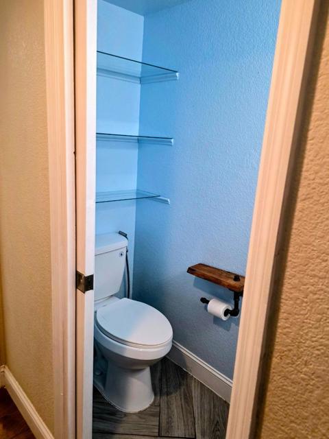 2212 Thurton Drive, Roseville CA: https://media.crmls.org/mediaz/971389e2-2a14-4631-9867-3f5bce0973ad.jpg