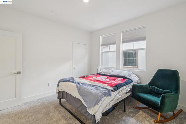 Image 23 of 59 For 37231 Sand Bar Place