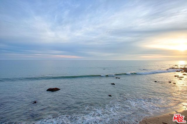 20940 Pacific Coast Highway photo 9