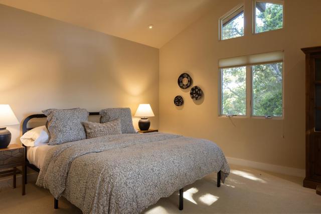 5466 Quail Way, Carmel Valley CA: https://media.crmls.org/mediaz/97147997-9484-4567-aac0-15053353e901.jpg