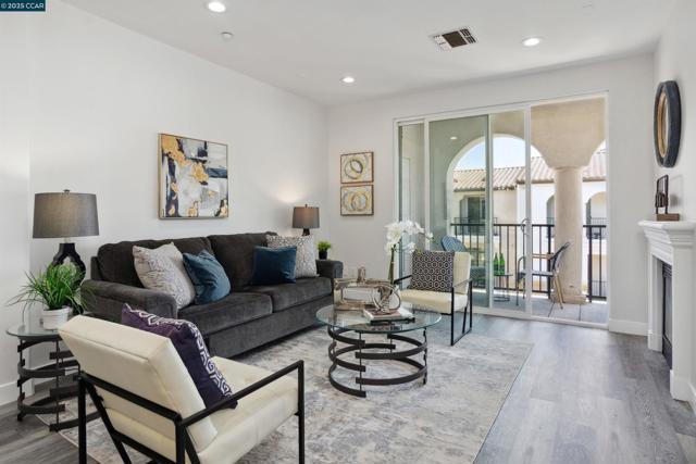 3240 Maguire Way, Dublin CA: https://media.crmls.org/mediaz/971505ba-f417-4e62-9a14-03adf046a2b1.jpg