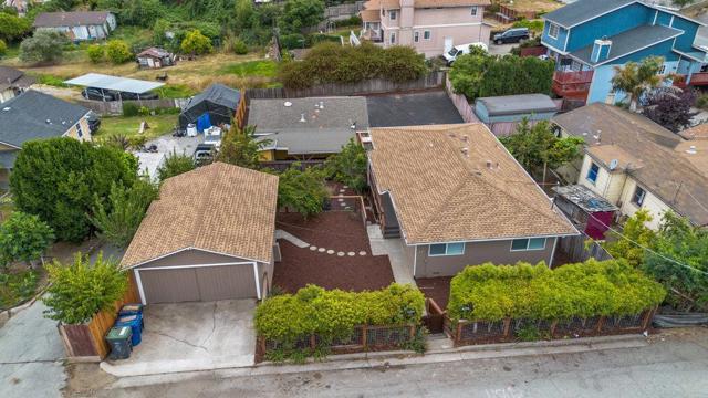 221 Carey Avenue, Freedom CA: https://media.crmls.org/mediaz/97153733-df45-46f6-ad53-b81896c420ae.jpg