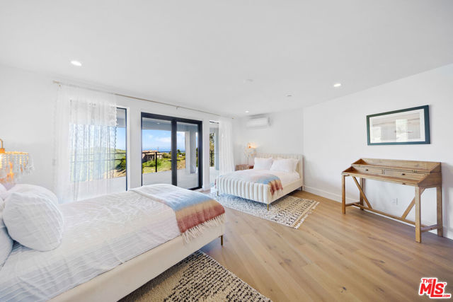 4756 Latigo Canyon Road, Malibu CA: https://media.crmls.org/mediaz/971595c5-5696-48d0-8832-55d5af27bde2.jpg