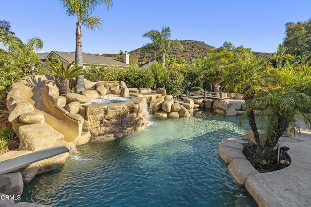 Detail Gallery Image 5 of 76 For 632 via Vt, Thousand Oaks,  CA 91320 - 4 Beds | 3 Baths