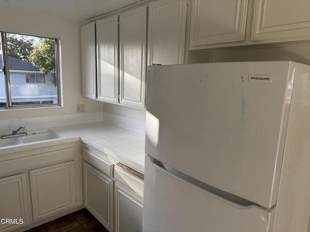 Detail Gallery Image 6 of 13 For 1127 Acadia Pl, Ventura,  CA 93003 - 2 Beds | 1 Baths