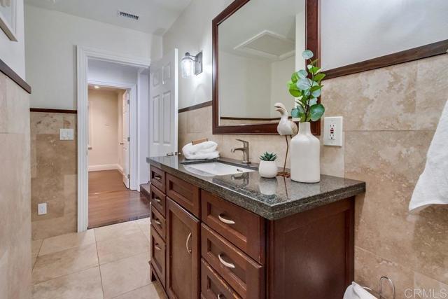 1530 Stewart St., Oceanside CA: https://media.crmls.org/mediaz/9717edbd-3cbf-4484-8332-c54824ea233d.jpg